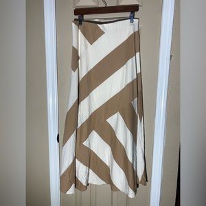 Soft Surroundings size M long lined skirt